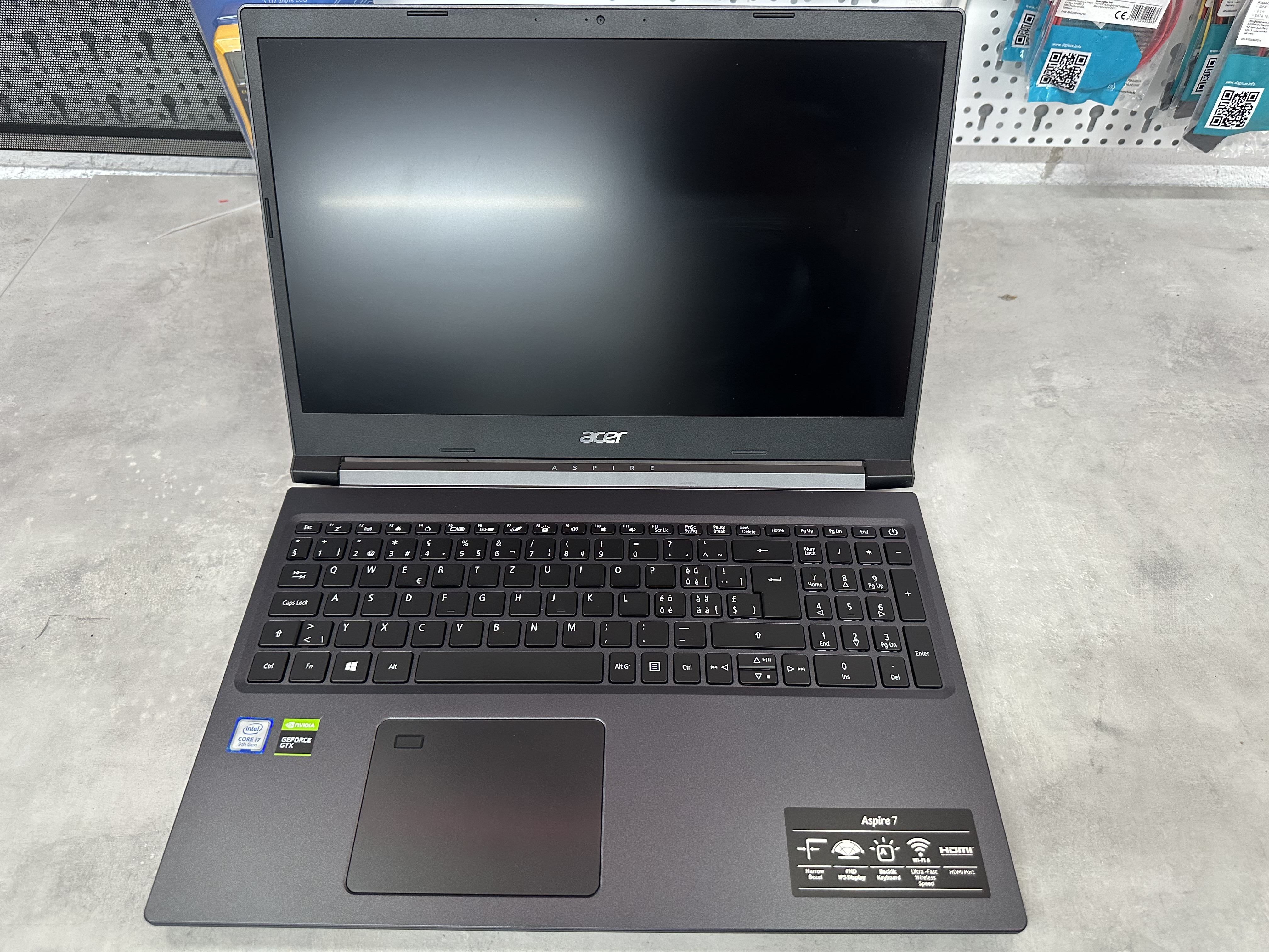 Acer Aspire 7